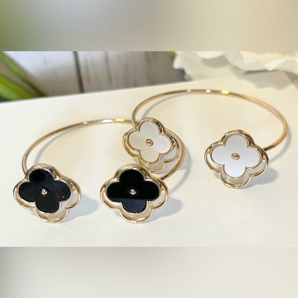Elegant Gold Toned Cuff Flower Bracelet PICK YOUR COLOR! PERFECT FOR GIFT BAGS!